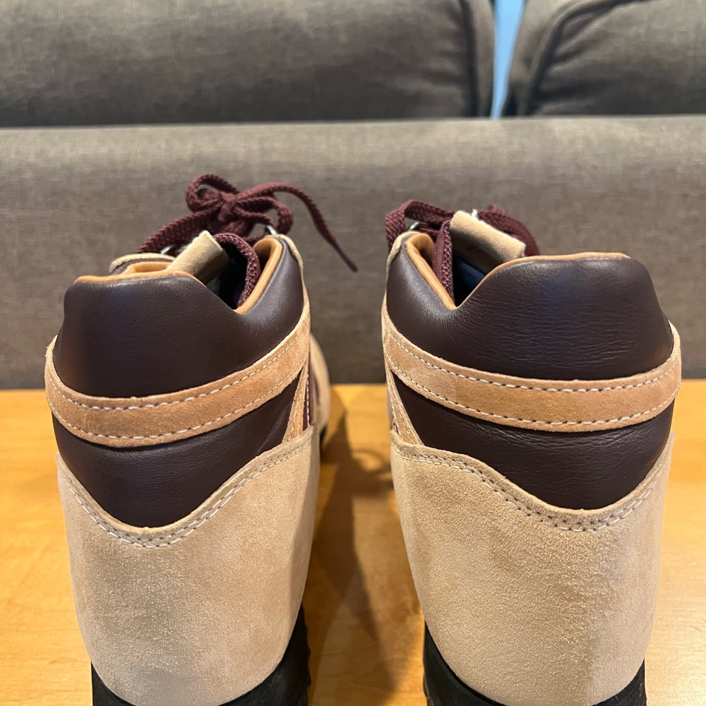 New Balance Maroon and Beige Hiking Boots - Picture 6 of 8